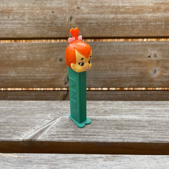VINTAGE 90s 🍭 PEBBLES PEZ DISPENSER . 1992 FLINTSTONES MEMORABILIA . RETRO CANDY - Picture 6 of 16